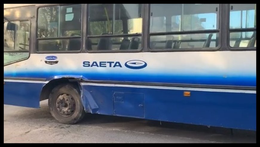 PELIGRO - A un colectivo urbano se le salió la rueda mientras circulaba